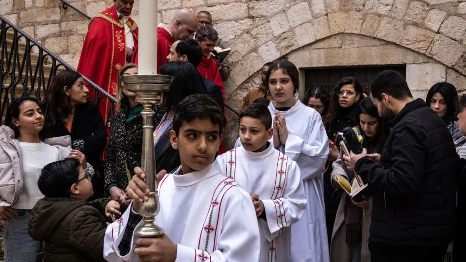 Israel reverses course on Palm Sunday