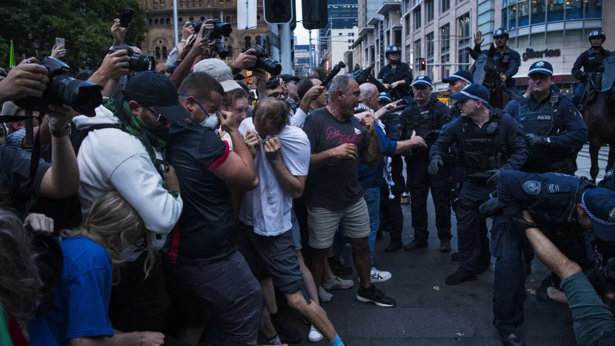 Sydney police clash with protesters at anti‑Herzog rally