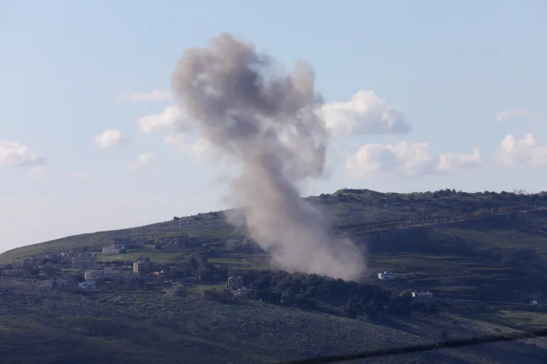 Israel unlawfully used white phosphorus in Lebanon, rights group says