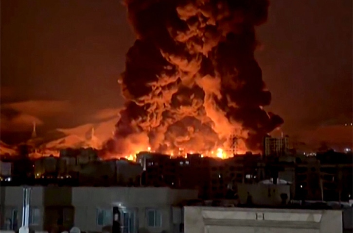 Toxic rain falls over Tehran after oil facilities struck
