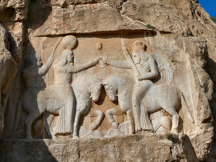 Ardashir I Triumphs Over Artabanus IV